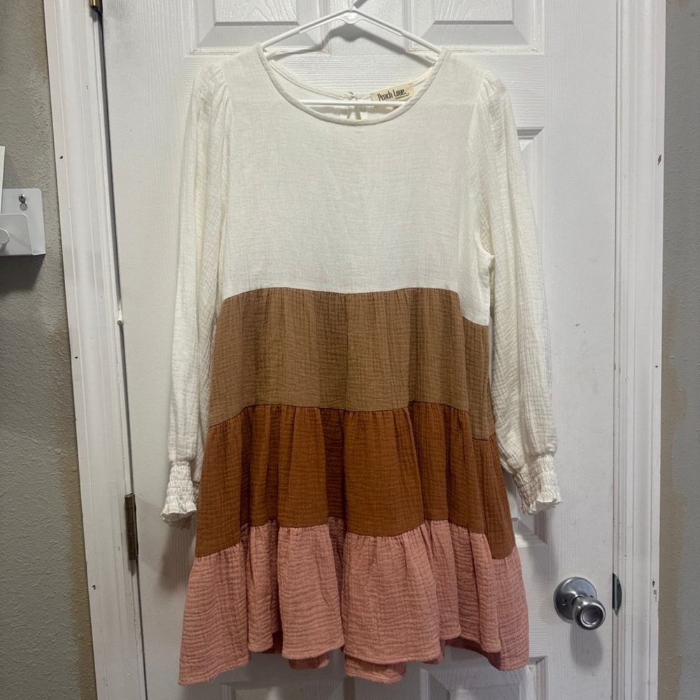 NWOT. Long sleeve dress